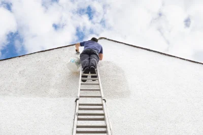 Peinture extérieure à Lhommaizé — façades et ravalement